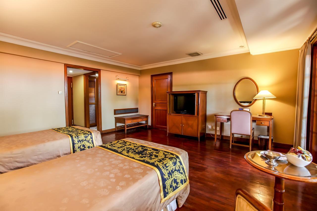 Singgasana Hotel Surabaja Zewnętrze zdjęcie